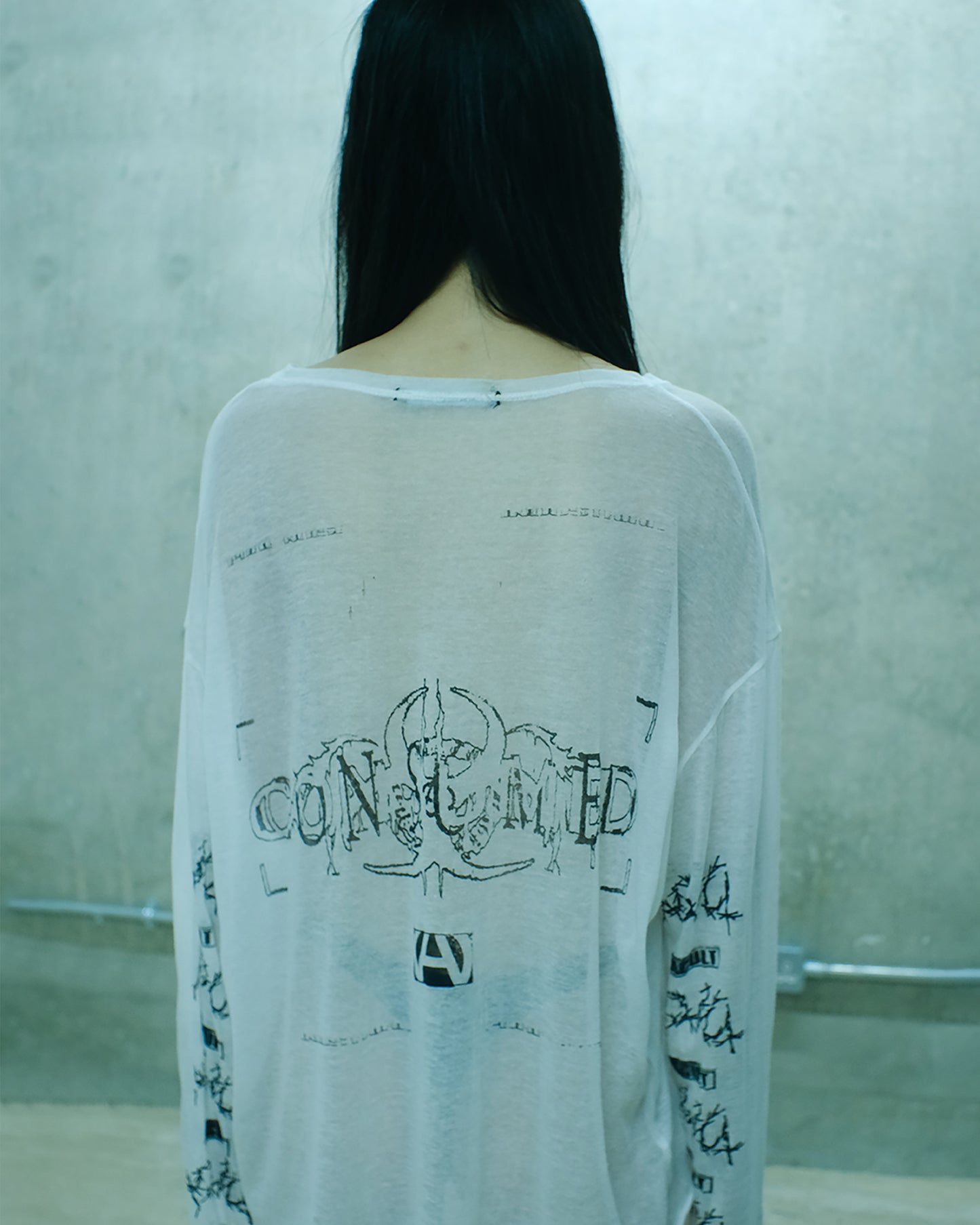 WATCHER LONGSLEEVE